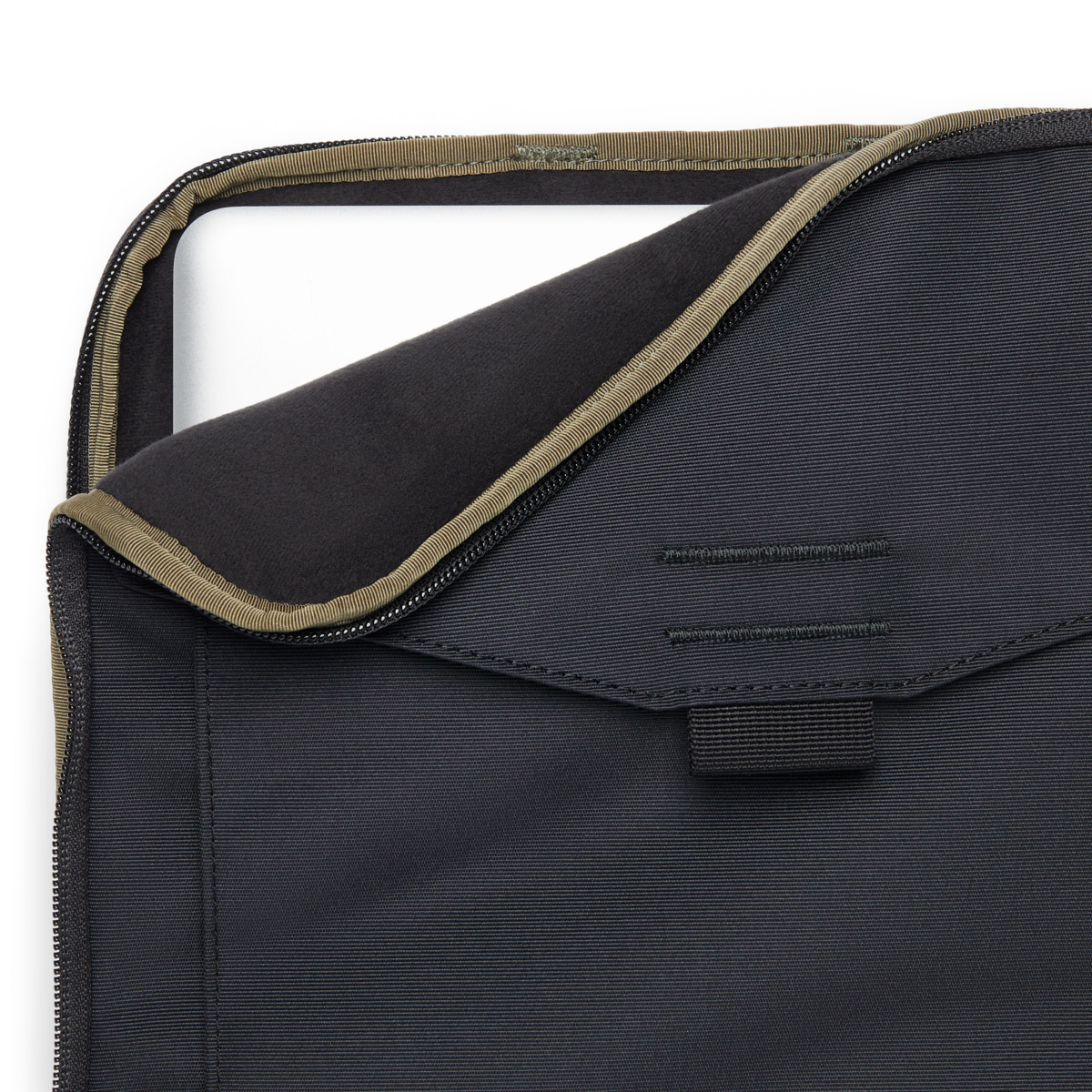 16 Laptop Sleeve - Cada Día - Image 3